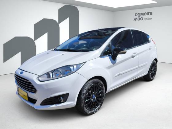 FORD FIESTA 1.0 ECOBOOST TITANIUM PLUS HATCH 12V GASOLINA 4P POWERSHIFT FORD FIESTA 1.0 ECOBOOST TITANIUM PLUS HATCH 12V GASOLINA 4P POWERSHIFT
